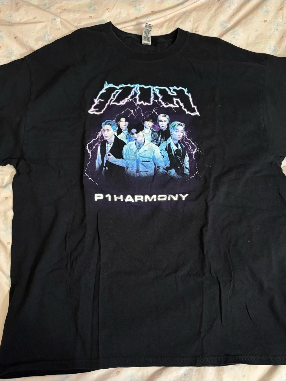 p1harmony 2022 peace tour merch ♡